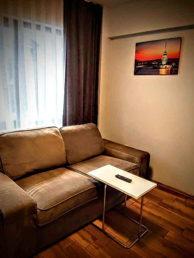 Rodos Han Istanboel Buitenkant foto